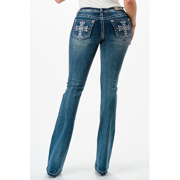 Grace in LA Women's Cross Embroidered Blue Stonewashed Bootcut Stretch Jeans - Picture 3 of 3